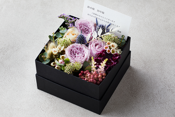 広島モノリスの祝電花ボックスタイプ写真