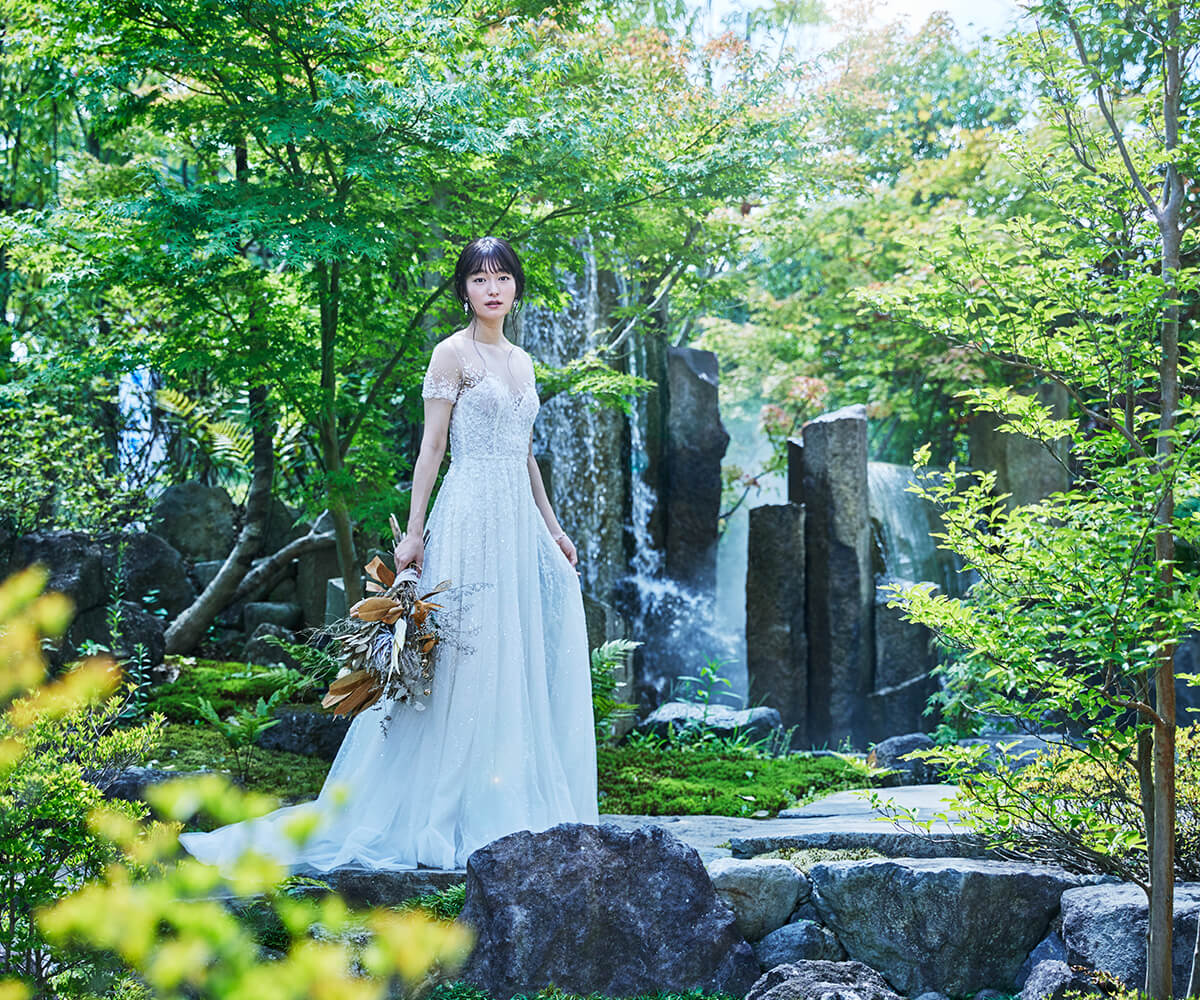 福島(郡山)の結婚式場 郡山モノリスのドレス写真2
